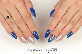 143 Magical Silver — Gel polish Pure Creamy 8ml VICTORIA VYNN