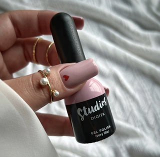 IVORY LILAC — UV Nagellack 8 ml STUDIOS DIDIER