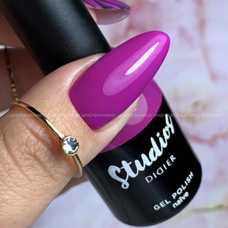 NAIVE — UV Nagellack 8 ml STUDIOS DIDIER