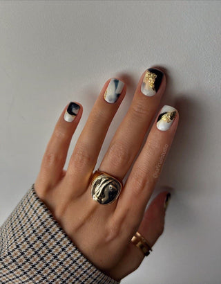 Nagelfolie Saint P - Nail Wraps by provocative nails & safinailstudio