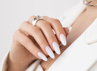 15 MILKY WHITE - Build Gel UV/LED (15ml, 50ml) VICTORIA VYNN