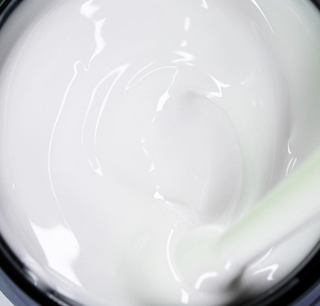 02 EXTREMELY WHITE - Build Gel UV/LED (15ml, 50ml) VICTORIA VYNN