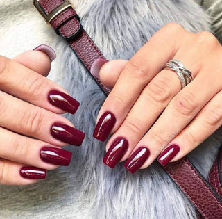 052 Femme Fatale — Gel polish Pure Creamy 8ml VICTORIA VYNN