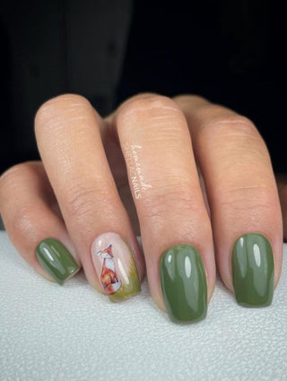 DEEP OLIVE — UV Nagellack 8 ml STUDIOS DIDIER