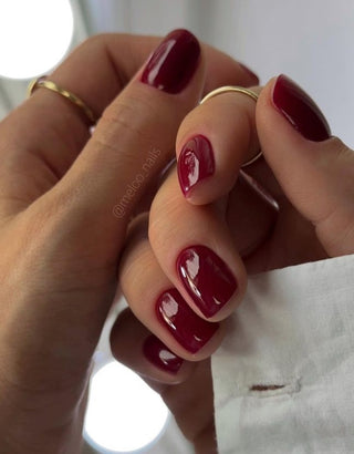 030 Berry Wine Gel polish 8ml VICTORIA VYNN