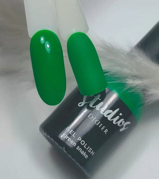 GREEN SNAKE — UV Nagellack 8 ml STUDIOS DIDIER