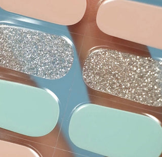 PILLOW FIGHT - Gel Nail Strip (Gel Wraps) MoYou London