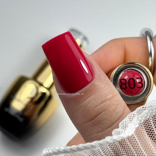 803 - UV Nagellack 8ml MAKEAR