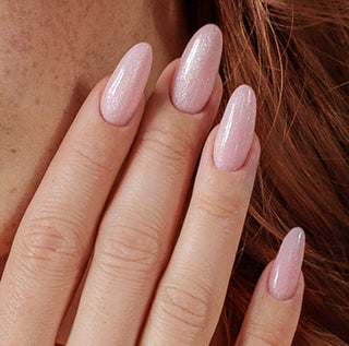 405 Blush me Tender - Cat Eye Gel polish 8ml VICTORIA VYNN