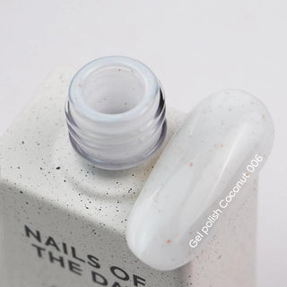 Coconut - GEL POLISH 10ml NAILS OF THE DAY