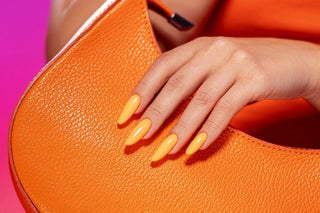 415 Mango Pop - Gel polish 8ml VICTORIA VYNN