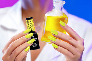 422 Hello Yellow - Gel polish 8ml VICTORIA VYNN