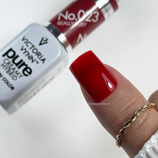 023 Really Ruby — Gel polish Pure Creamy 8ml VICTORIA VYNN