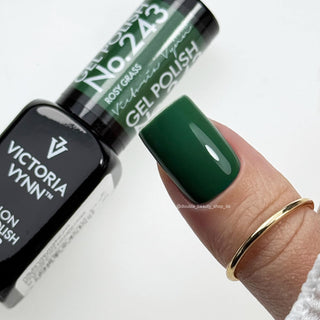 243 Rosy Grass Gel polish 8ml VICTORIA VYNN