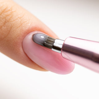 04 Thin Oval - Pinsel MollyNails