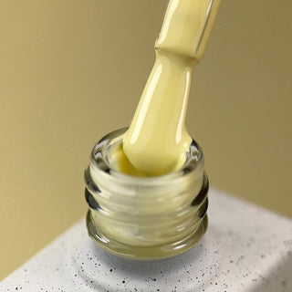 Banana Cream - GEL POLISH 10ml NAILS OF THE DAY
