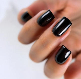 01 BLACK - Gel Polish 8ml LUNAmoon