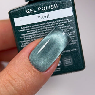 TWILL - Cat Eye GEL POLISH 15ml HEYLOVE