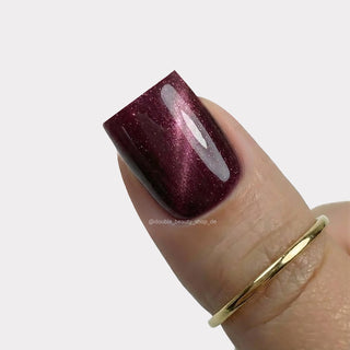 Mary & Cherry - Cat eye Gel polish 7ml