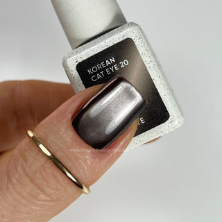 20 KOREAN CAT EYE - GEL POLISH 6ml NAILS OF THE DAY