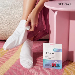 Overnight Reset & Repair Socks Mask Neonail