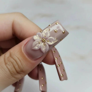 Satin Gold 3D Flower Gel 15ml LYNIS NAILS