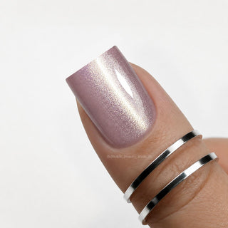 TOO MANY BUBBLES UV Nagellack CAT EYE 7ml ECLAIR