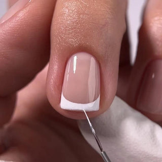 02 French GEL POLISH 10ml NAILS OF THE DAY